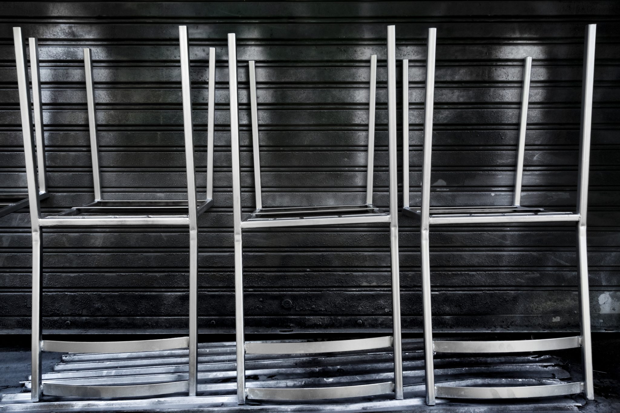 Spray Paint Metal Chairs How To, DIY, Dining Room, Wrought Iron Picky Stitch