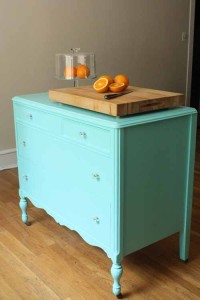 kitchen island, kitchen island projects, DIY kitchen islands, popular pin, DIY home decor, kitchen decor, decorating in the kitchen, kitchen organization. 