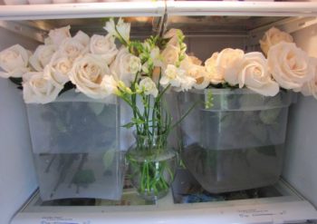 How to arrange flowers, flower arrangement tips, popular pin, DIY flower arrangement, DIY home decor, home decor hacks, easy DIY, easy home.