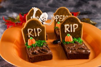 20 Creepy Halloween Recipes20