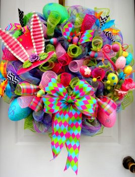 26-Creative-and-Easy-Handmade-Easter-Wreath-Designs-19-620x814