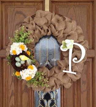 26-Creative-and-Easy-Handmade-Easter-Wreath-Designs-21-620x693