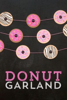 Adorable-Doughnut-Garland