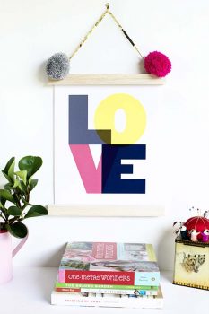 12 DIY Picture Frame Projects10