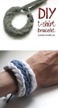 11 Speedy Finger-Knitting Projects - Finger Knitting Craft Projects, Knitting Projects, Craft Projects, Easy Craft Projects for Everyone, Crafts, Easy Crafts, Craft Projects, Finger Knitting Tutorials