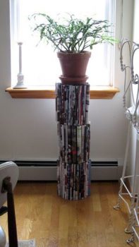 12 Things to Do With Old Magazines12