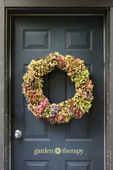12 Beautiful DIY Fall Wreaths| DIY Fall Wreaths, Wreaths for Fall, Fall Porch Decor, DIY Porch Decor, Fall Wreaths, Front Porch Decor, DIY Front Porch Decor, Popular Pin