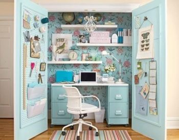 How to Make a Closet Office| Closet Office, Closet Office Projects, Office Project, DIY Home Office, Home Office Projects, DIY Home Office Projects. Popular Projects.