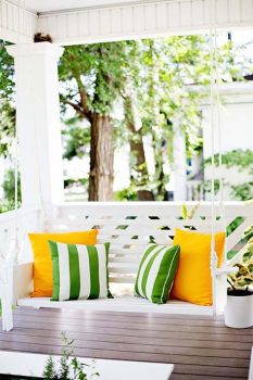 Build Your Own Porch Swing: 10 Project Plans| How to Build Your Own Porch Swing, DIY Porch Swing Projects, Porch Swing Projects and Tips, Project Plants, Porch Swing Project Plans and Tips, DIY Outdoor Project Plans, Popular Pin 