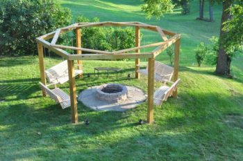 Build Your Own Porch Swing: 10 Project Plans| How to Build Your Own Porch Swing, DIY Porch Swing Projects, Porch Swing Projects and Tips, Project Plants, Porch Swing Project Plans and Tips, DIY Outdoor Project Plans, Popular Pin 