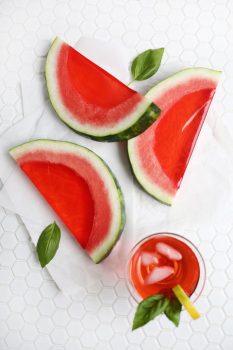 10 Outside-The-Box Things to Do With Watermelon| Things to Do With Watermelon, Watermelon Hacks, Watermelon Recipes, Delicious Watermelon Recipes, Watermelon Recipes for Summer, Summer Recipes for Kids. 