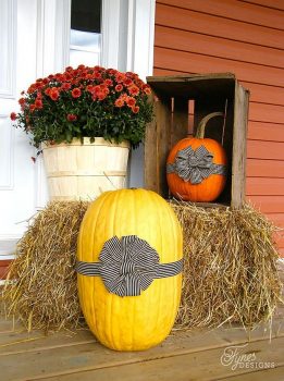 Fall Curb Appeal, Fall Curb, Fall Porch Decor, DIY Fall Porch Decor, Fall Porch Decor Ideas, Curb Appeal Projects, DIY Curb Appeal Projects, Fast Curb Appeal Projects, Cheap Curb Appeal