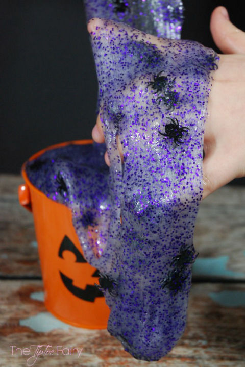 10 Halloween Games Perfect For Parties • Picky Stitch 