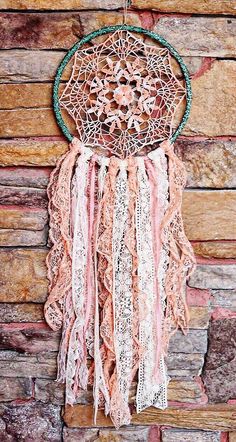 DIY Dream Catchers for the Sweetest of Dreams| DIY Dream Catchers, Dream Catcher, Make Your Own Dream Catcher, How to Make Your Own Dream Catcher, Dream Catcher Crafts, Make Your Own Wall Hangings, Wall Hanging Hacks, DIY Wall Decor, Popular Pin