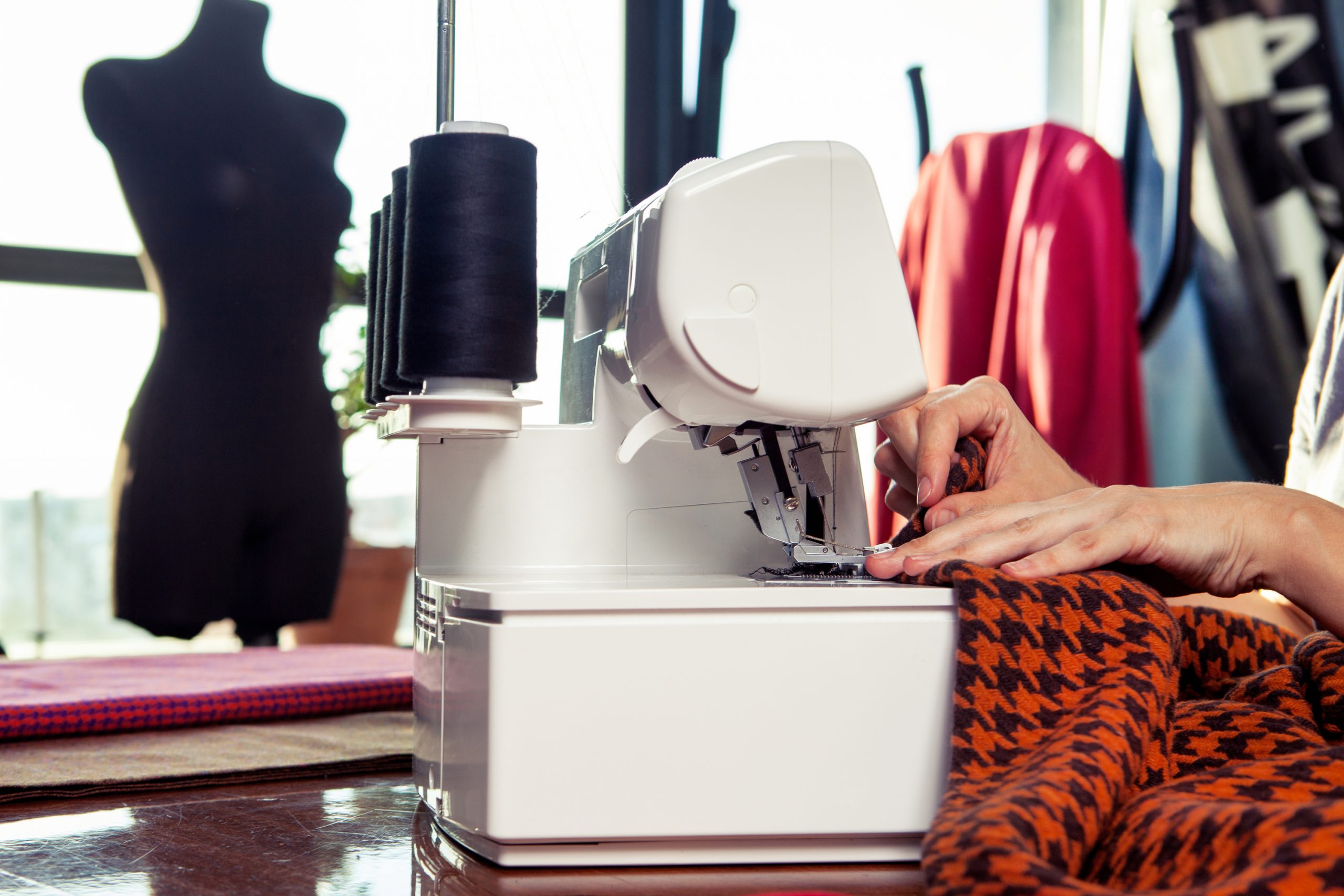 Threading a serger. Serger hacks.