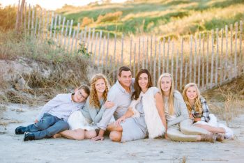 family pictures, hacks for family pictures, easy hacks for family pictures, hacks to make family pictures easy, family pictures tips and tricks, Family Photo Hacks