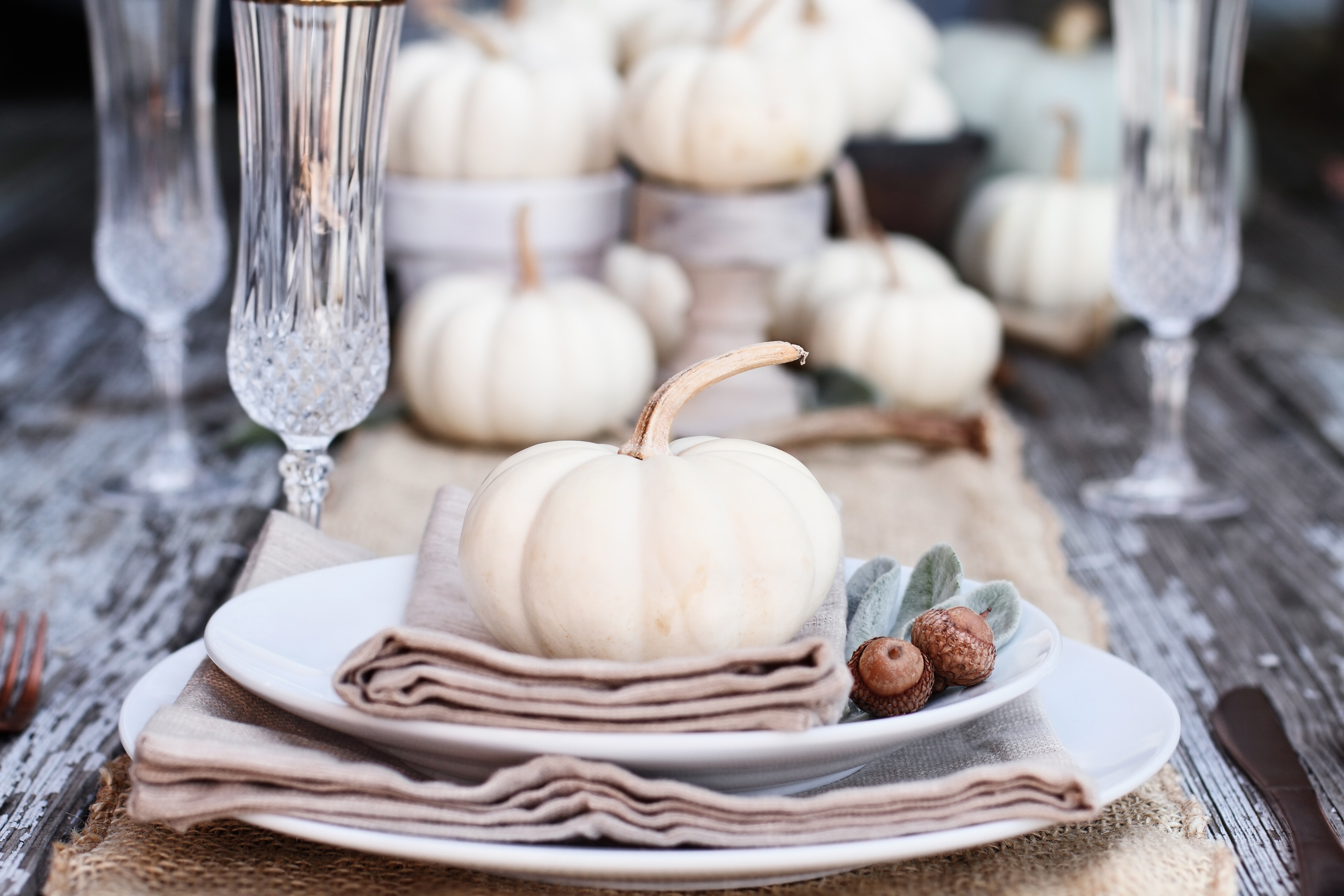 diy burlap table runners | diy | burlap | table runners | burlap table runners | crafts | fall 