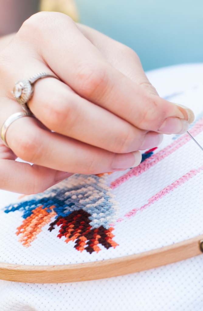 Learning embroidery stitches for beginners is a great way to pass the time while we are all adjusting to the new social distancing rules. There are so many neat things to personalize with embroidery, and these stitch tutorials will help you do exactly that. You will love what you can create. 